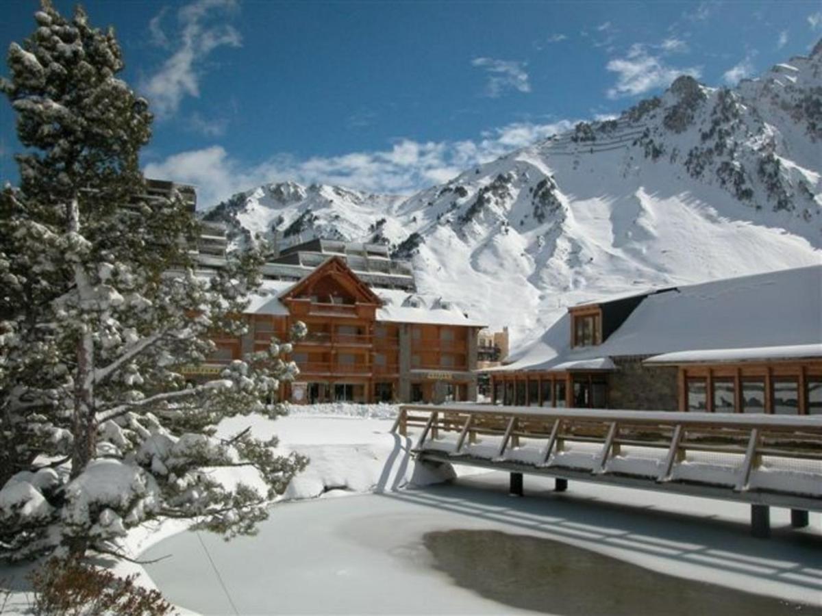 Appartement T2 Pour 4 Pers. Avec Terrasse, Piscine Couverte Et Salle De Fitness, Proche Des Pistes - Fr-1-404-199 La Mongie Luaran gambar